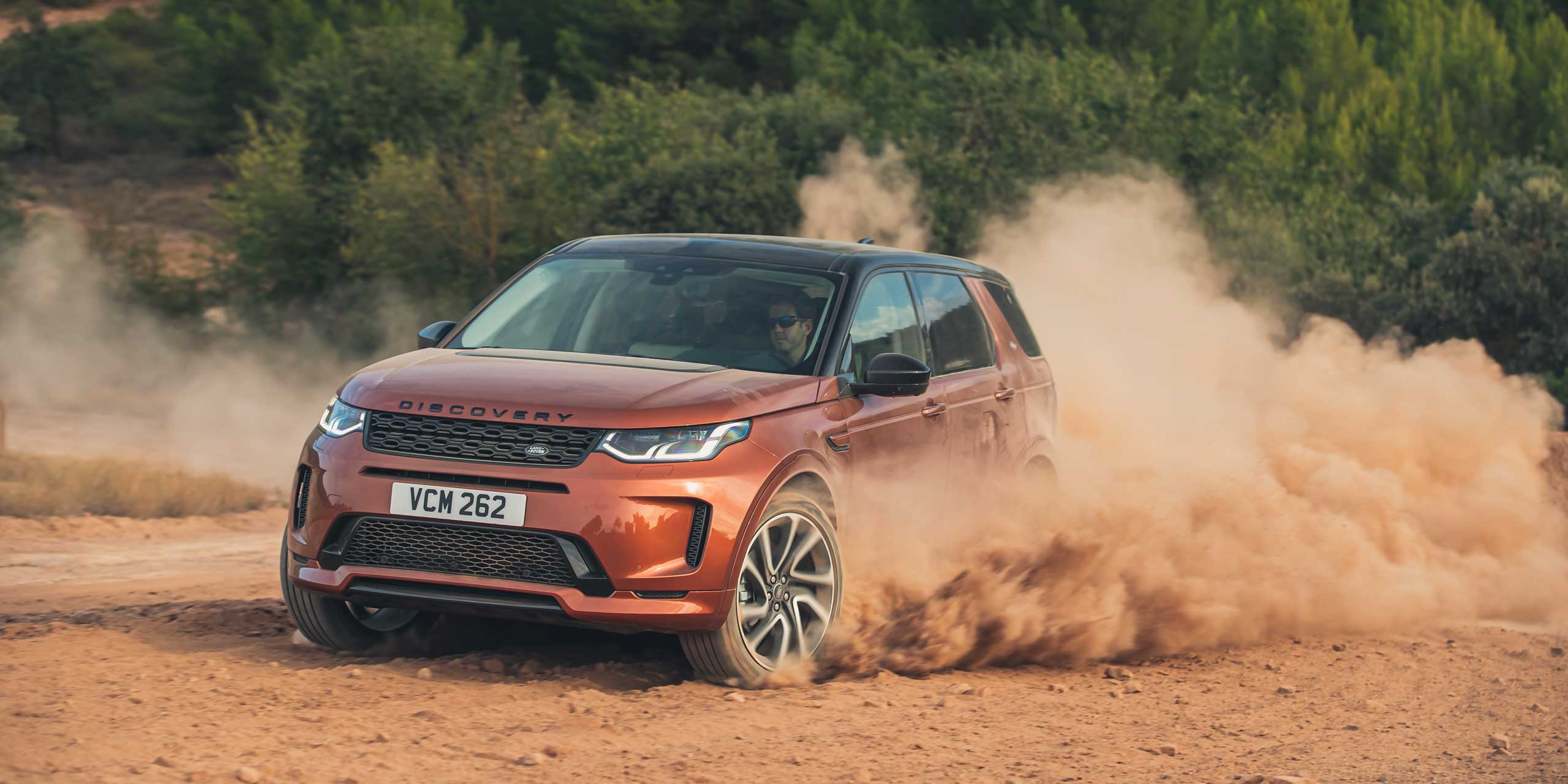 land_rover_discovery_sport_d240_s_r-dynamic_3
